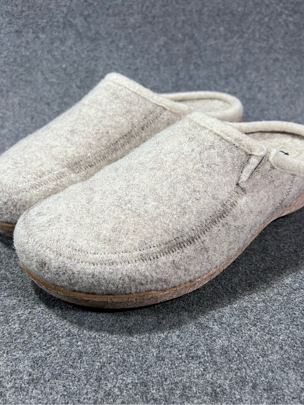 Taos Womens Wool Do Clog Slippers Cork Rubber Shoes Size 39 Cozy Minimalist